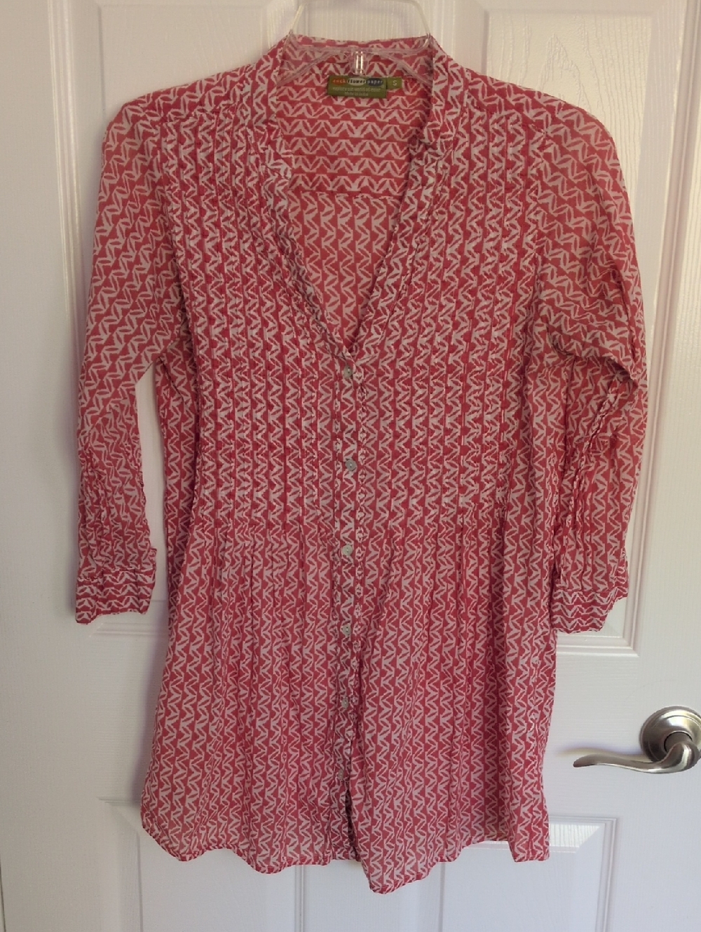 Rock Flower Paper Coral & Cream 3/4 Sleeve Button Down - S